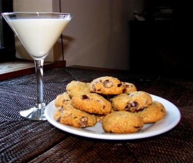 cookies_and_milk_martini_compressed.jpg